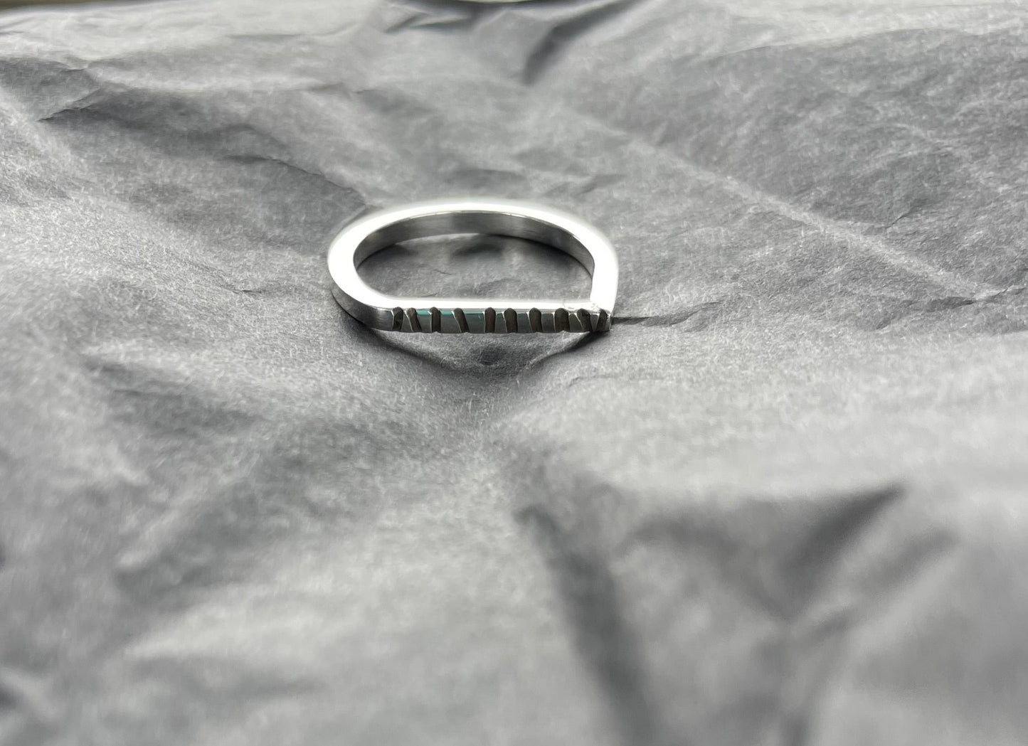 Stria ring